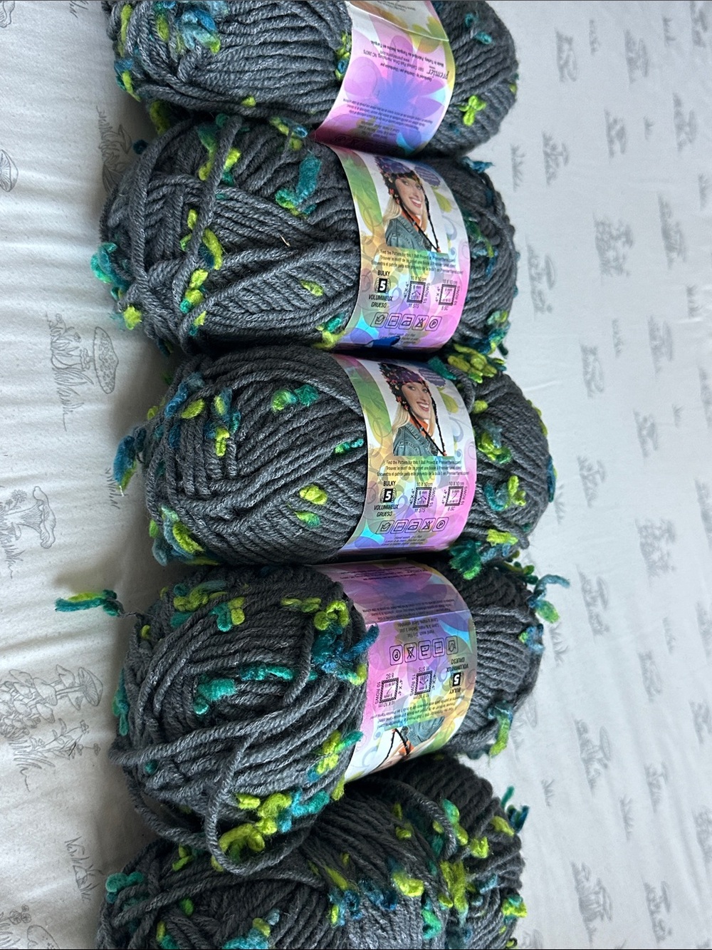 Bundle of 5 Flowers Premier Yarns - Picture 8 of 8